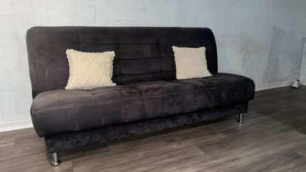 Bellona -Black Futon With Interior Storage. 