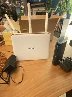 TP-LINK Cable Modem & Wi-Fi Router Combo