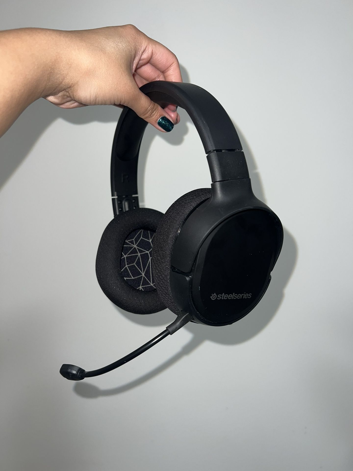SteelSeries Wireless Gaming Headset