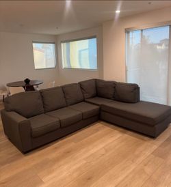 Gorgeous 2pc Gray Ashley's Furniture Sectional