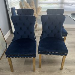Blue Velvet Chair 