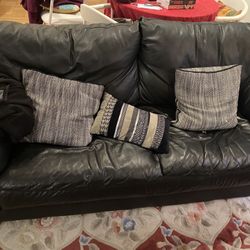 High Quality Leather Sofa - Priced To Sell!