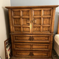 Solid wood dresser