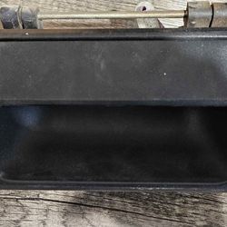 07-13 Toyota Tundra Tailgate Handle