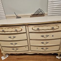 White Vintage Dresser with Mirror