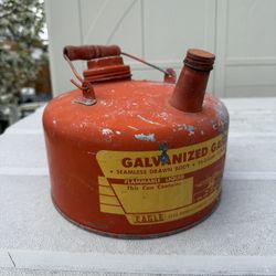 Vintage Eagle Galvanized Gas Can Red Round 1 Gallon Model 501 USA