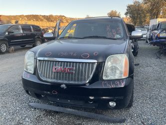 Parts for GMC YUKON 2WD FFV 4D SUV 5.3L SLT 2012 - Stock #13696
