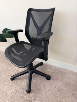 Desk chair