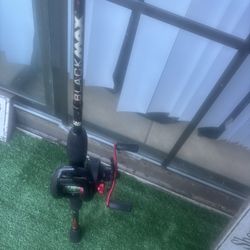 Black max Fishing Pole 