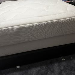 Queen Mattress With Box Spring 