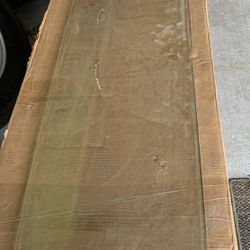 67-72 Chevy Truck Large Back Glass (camas)