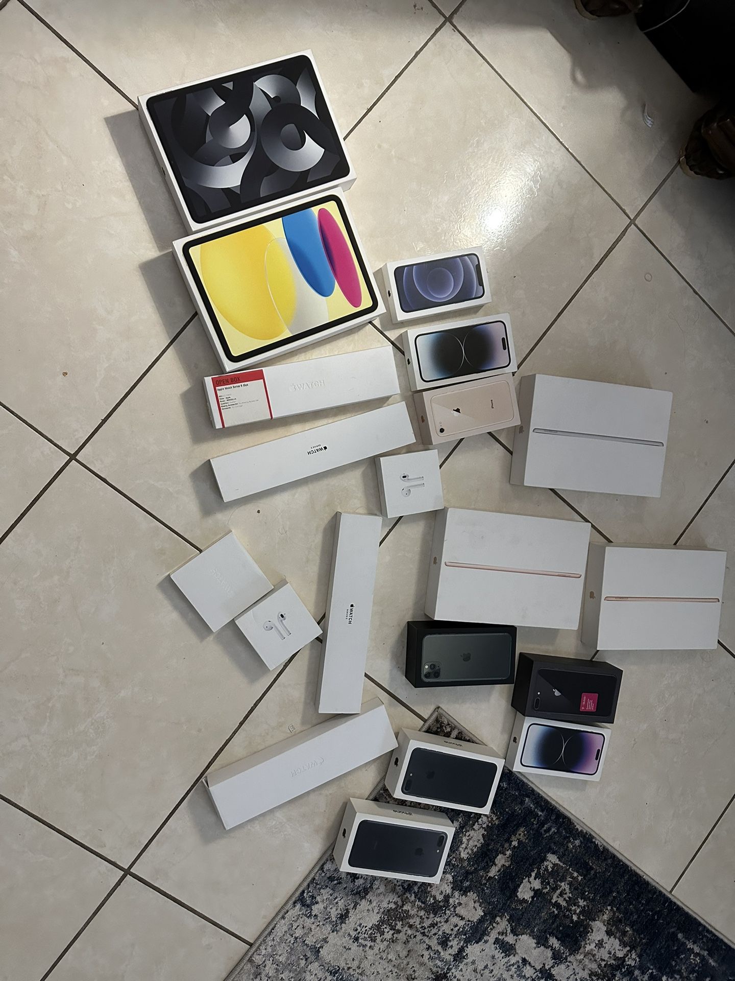 Iphone Apple box empty iPad Apple wach AirPod
