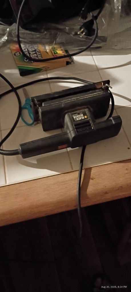 Black And Decker Sander