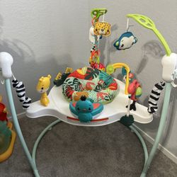 Fisher-Price Jumping Jungle Jumper