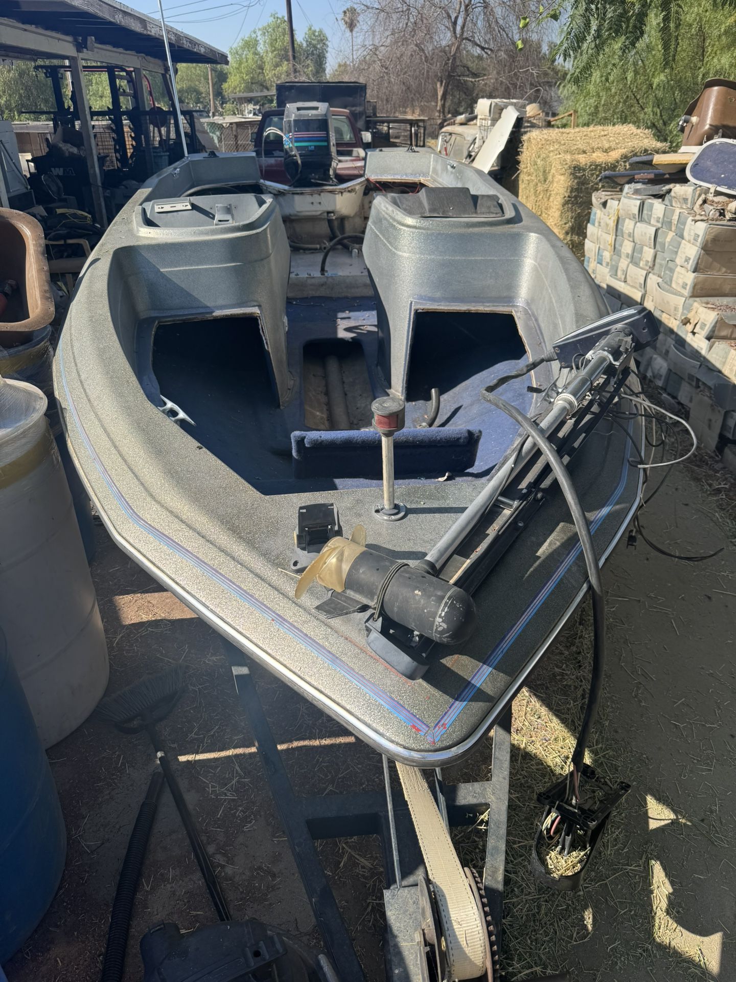 1986 Byliner 18 Ft
