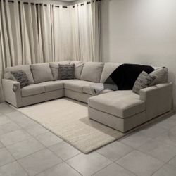 Sectional Sofa 