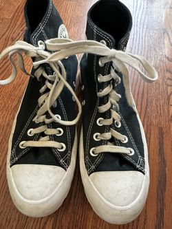 Lugged Converse Women’s Size 9
