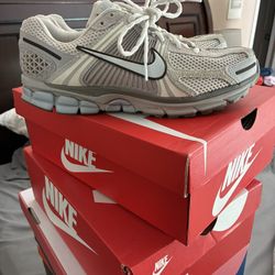 Nike Vomero V