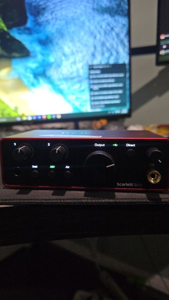 Focusrite Solo 4th Gen