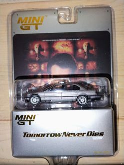 1/64 Mini GT James Bond 007  "Tomorrow Never Dies" BMW Diecast Car
