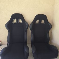 Universal Racing Seats