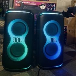 JBL PartyBox Club 120 160W Portable Bluetooth Party Speaker | LED Lights | Wireless Mic | Mic/Guitar Input