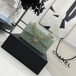 Chanel Classic Flap Icon Bag