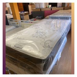 Twin size mattress / Colchon