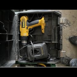 DeWALT DW991 K-2 14.4V 3/8 Drill Driver, Charger & Case No Charger 