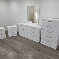Brand New Bedroom Set (Dresser, Mirror, Chest and Nightstands - Comoda, Espejo, Gavetero y 2 Mesas de Noche) Nuevo a Estrenar … Fast 🚚