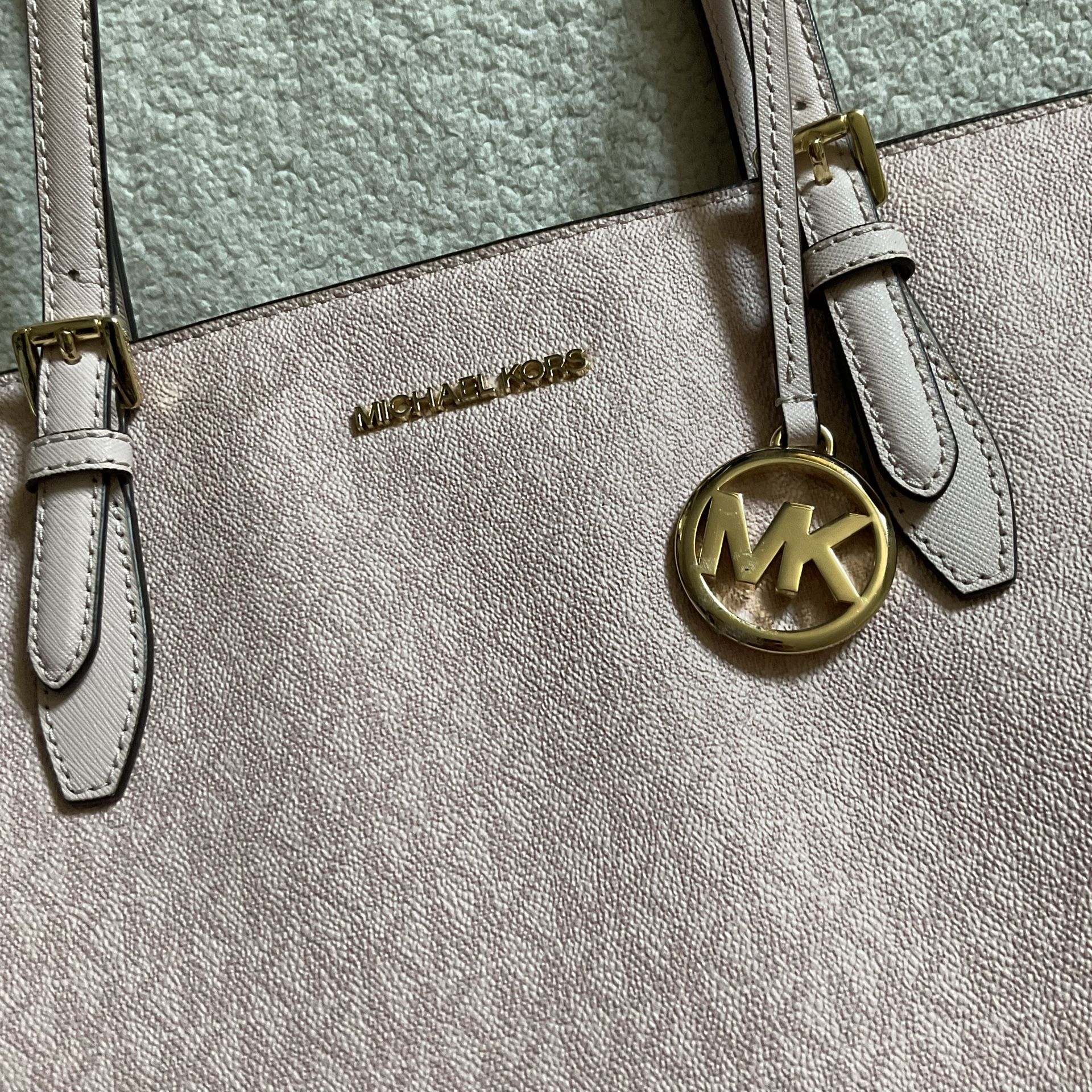 Michael Kors Pink Hand Bag