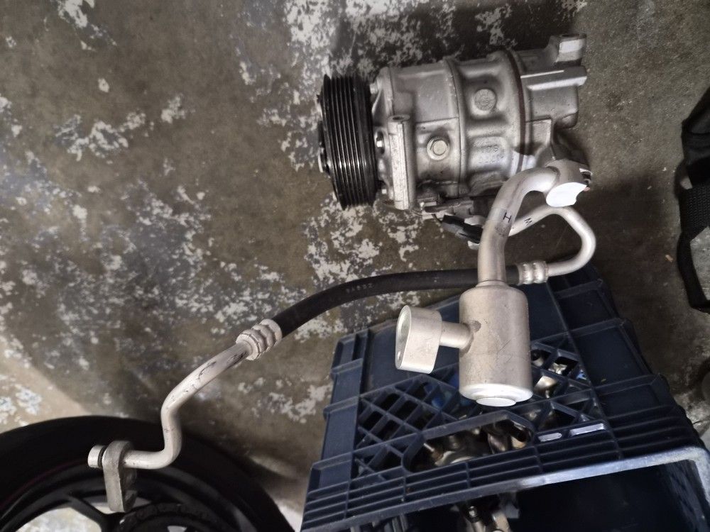 Infiniti Q50 3.0t A/C Compressor