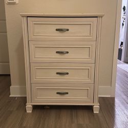 Four drawer dresser