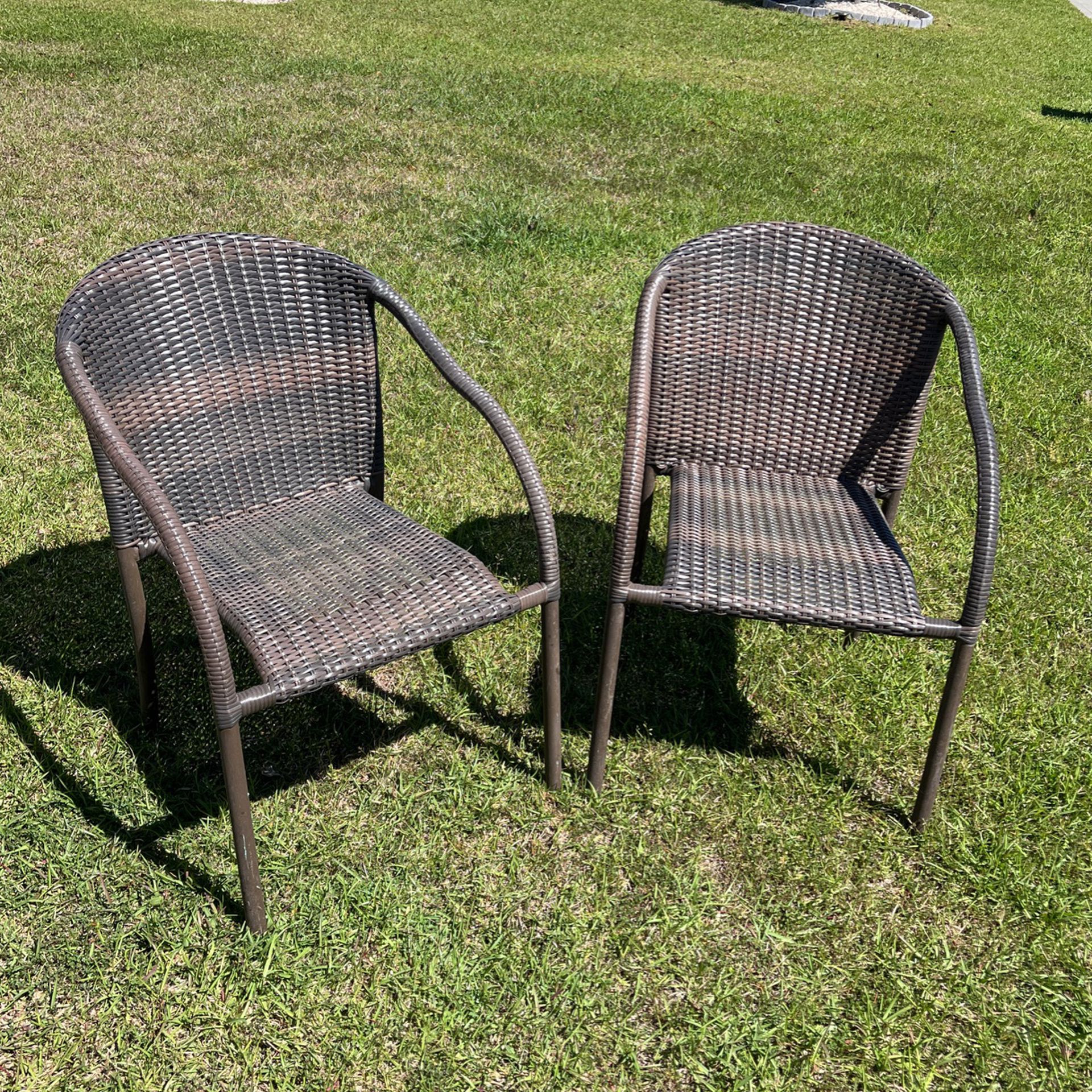 Outdoor Wicker Chairs 