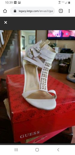 Guess cream heels with gold studs