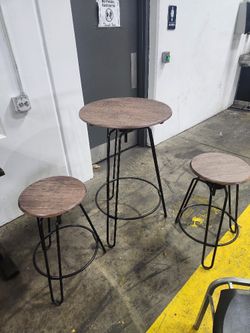 Table And Stools Adjustable 