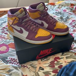 Air Jordan 1 Brotherhood