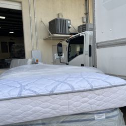 Full Mattress And Box Springs 
