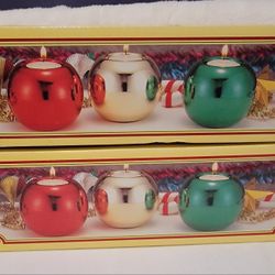 Set of 3 Metallic Ball Candle Holders  $5  for 1 New
