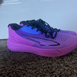 Stewie 1 Basketball Shoes