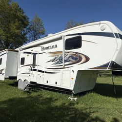 2011 Keystone Montana 