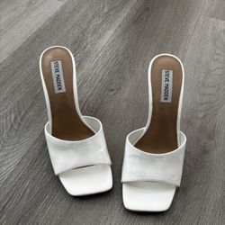 Steve Madden White Patent Heels Size 8.5