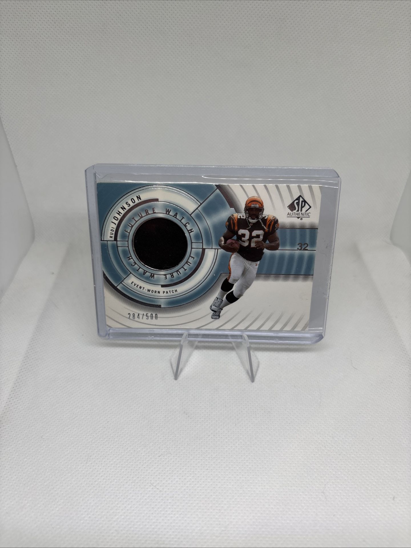 2001 Upper Deck SP Authentic #111 Rudi Johnson, Cincinnati Bengals #/500 Patch.