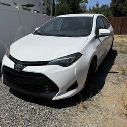 2017 TOYOTA COROLLA