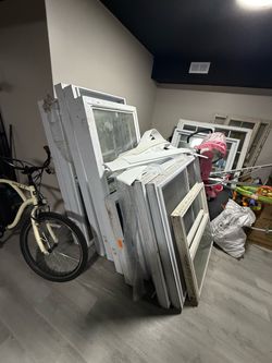 Vinyl Double hung