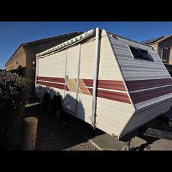 16’ enclosed dual axle trailer with title