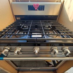 Maytag gas stove New open box 6Month's Warranty