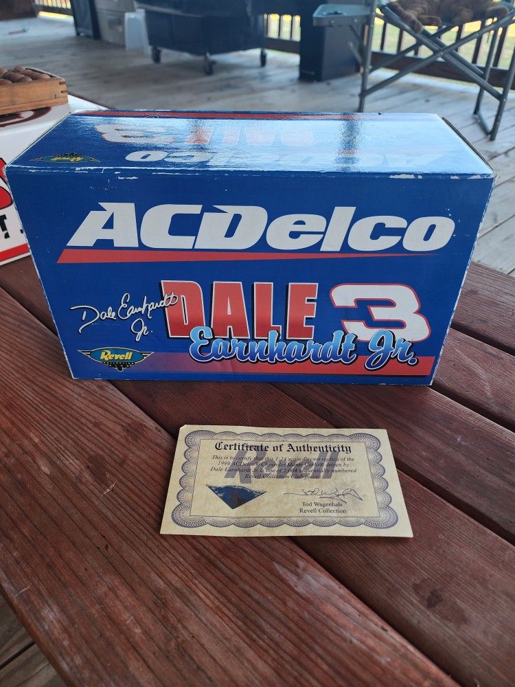 VINTAGE 1999Revell 1:24 Dale Earnhardt Jr #3 AC Delco Busch Series Chevy