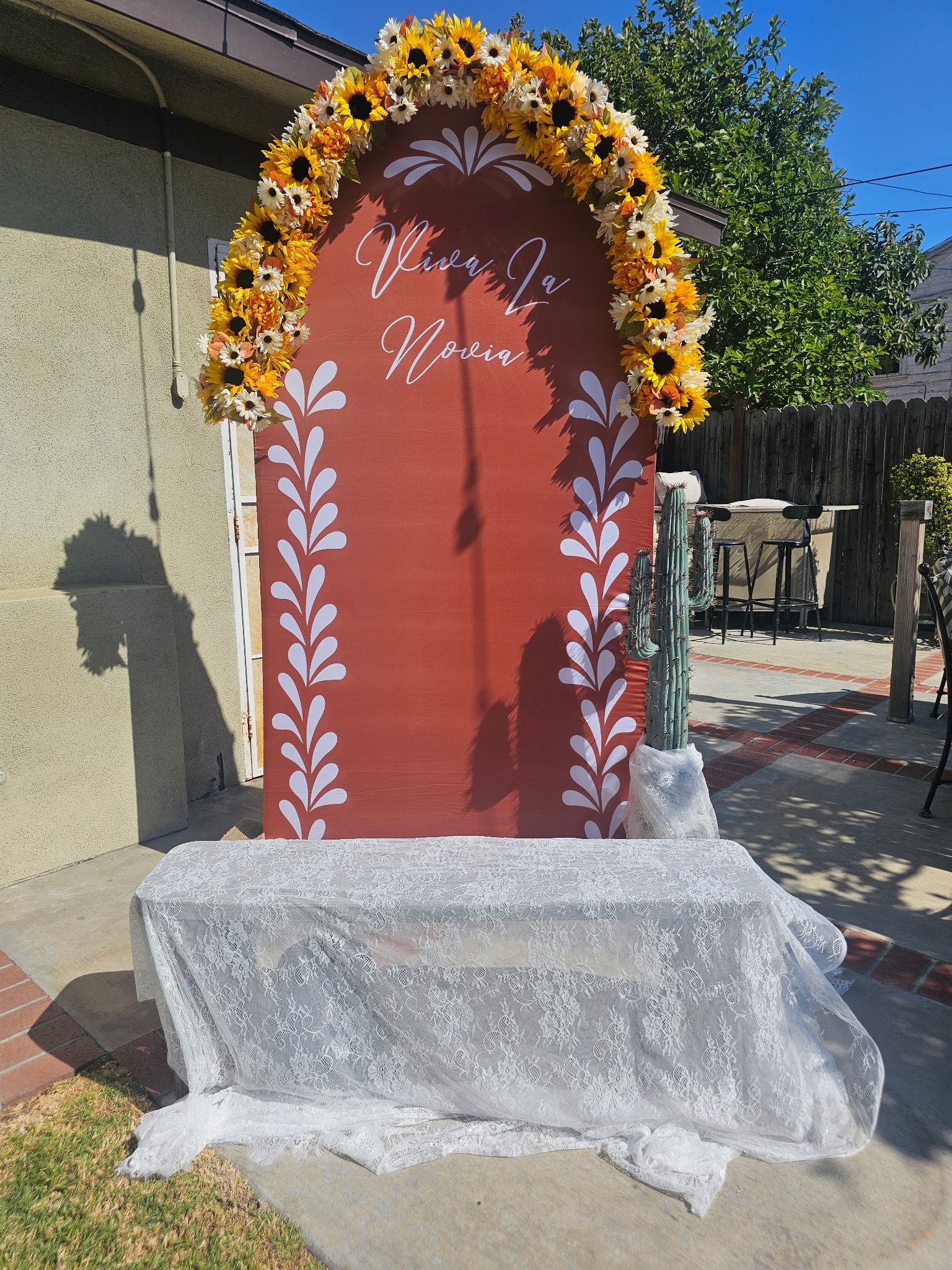 Viva La Novia Bride Backdrop Arch Cover