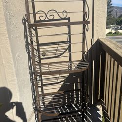 Shelf